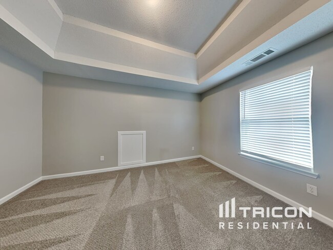 Building Photo - 1420 Shelnutt Ct
