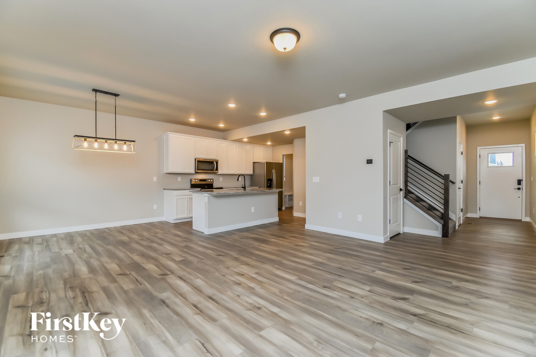 Building Photo - 11164 Murrelet Dr