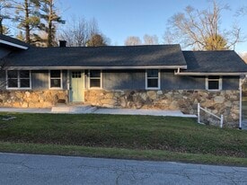 Building Photo - 184 Wickins Dr