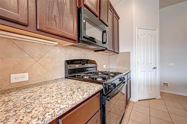 Building Photo - 24602 Forest Canopy Dr