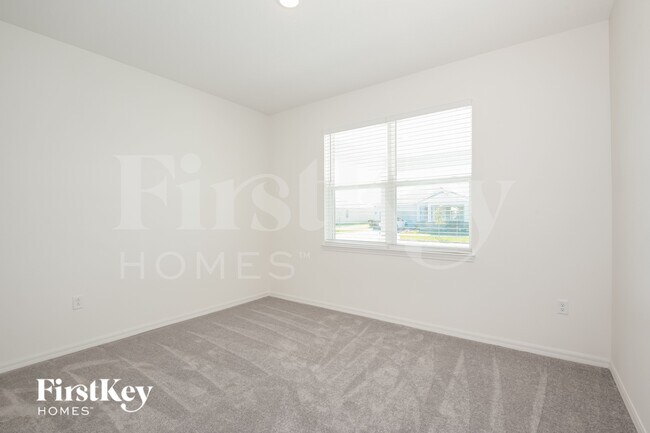 Building Photo - 1234 Ponca Rd