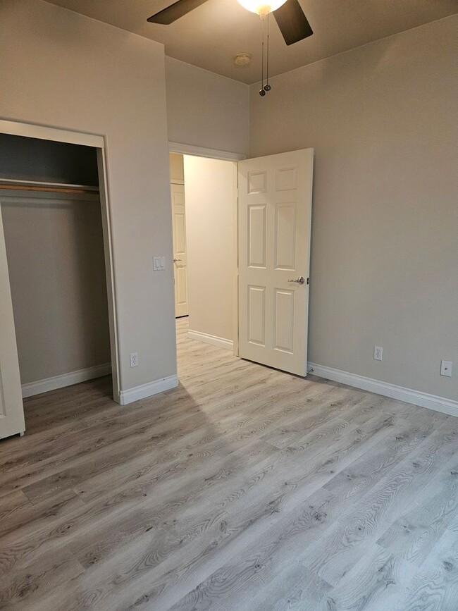 Building Photo - JESS RANCH - 3 BEDROOM