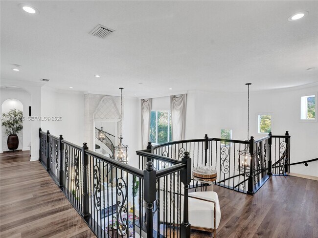 Building Photo - 14321 Jockey Cir