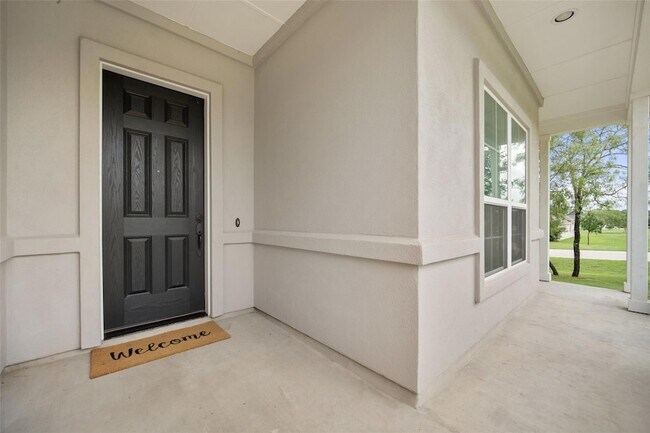 Building Photo - 127 Buteo St