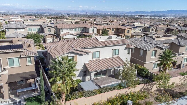 Building Photo - 367 Pollino Peaks St