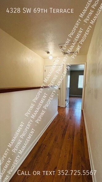 Building Photo - 4328 SW 69th Terrace