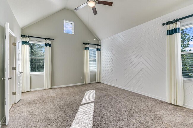 Building Photo - 2311 Dillon Pond Ln
