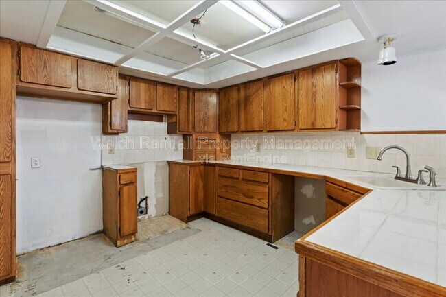 Building Photo - 632 W 1600 N