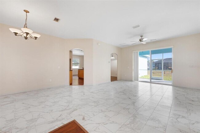 Building Photo - 2280 De Vore St