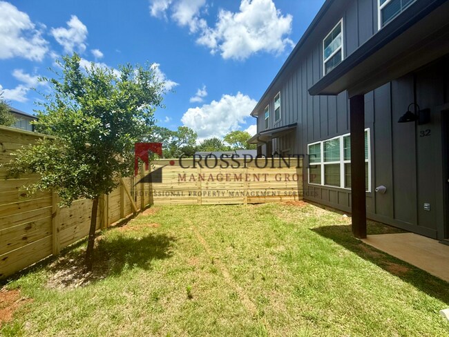 Building Photo - NOW OFFERING FIRST MONTH FREE W/ 12 MONTH LEASE - Luxury 3 Bedroom 2.5 Bath Townhome in Bullard, TX!