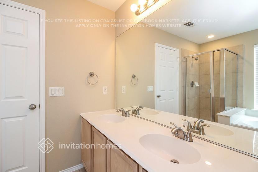 Building Photo - 1022 Tabasco Trail