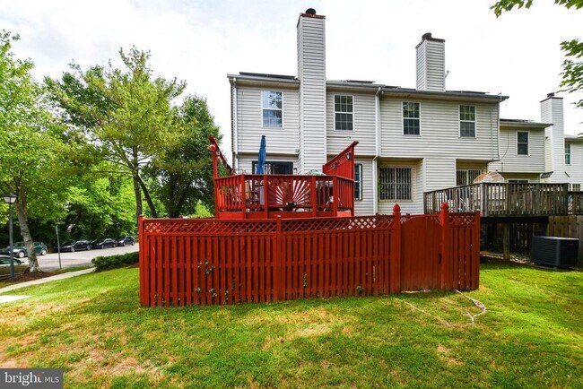 Building Photo - 1401 Deep Gorge Ct