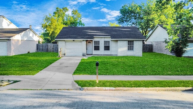 Primary Photo - 9918 Peachridge Dr