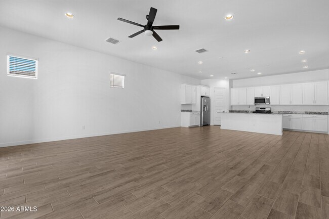 Building Photo - 20132 W Catalina Dr