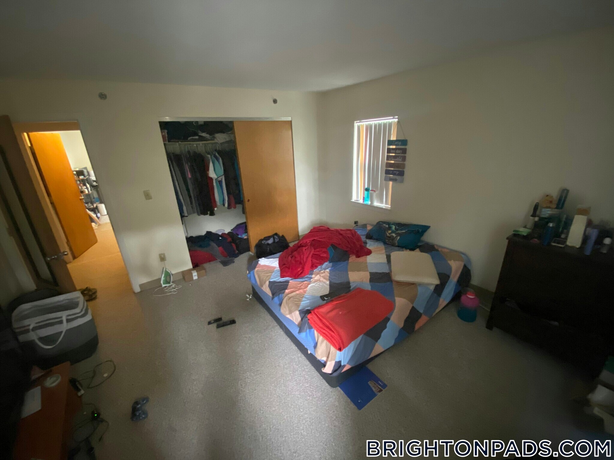 Building Photo - 146 N Beacon St