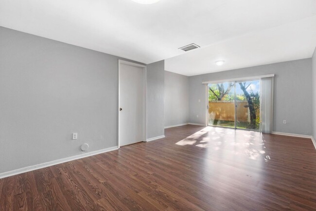 Building Photo - 4080 NW 90th Ave