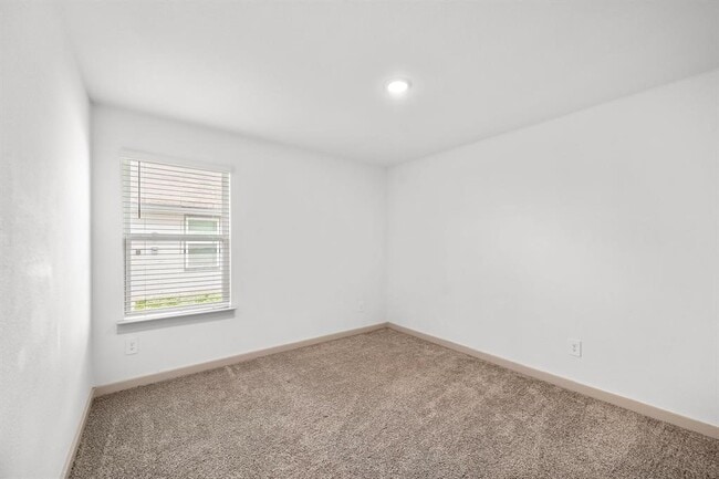 Building Photo - 6911 Escobedo Ln