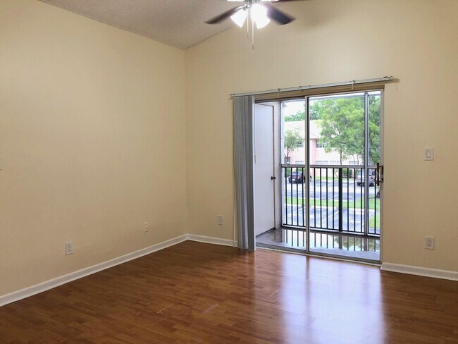 Building Photo - 631 Cypress Lake Blvd