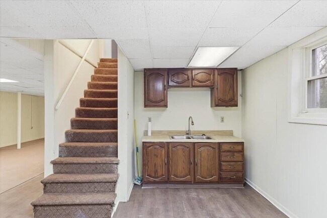 Building Photo - 8435 Campbellton Fairburn Rd