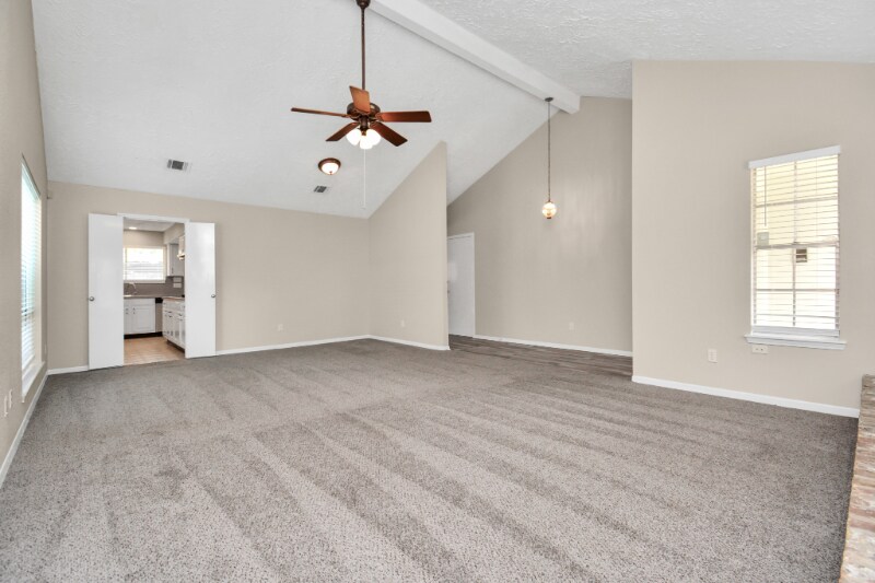 Building Photo - 22206 Elsinore Dr
