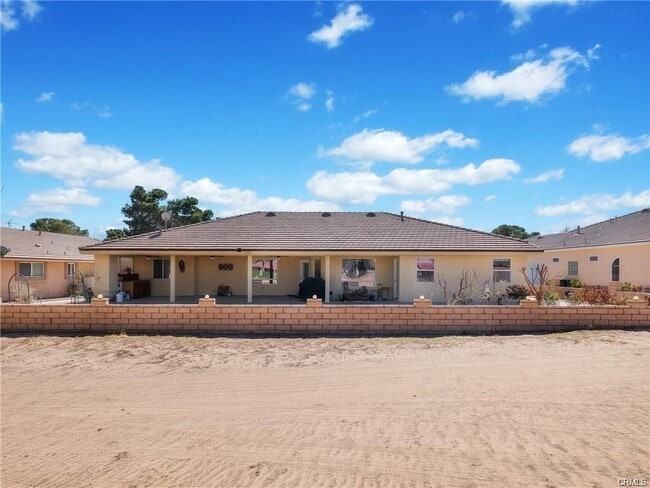 Building Photo - 27870 Jasmine Ln