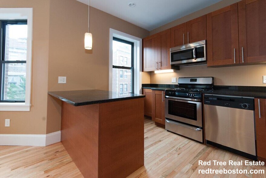 Building Photo - 2 Lothian Rd