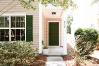 Building Photo - 215 Dillard Mill Dr