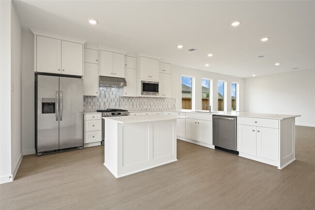 Building Photo - 31711 Wild Mdw Dr