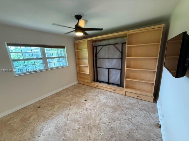 Building Photo - 17501 SW 54th St