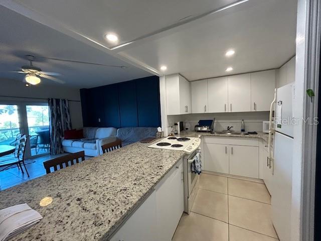 Building Photo - 880 Mandalay Ave