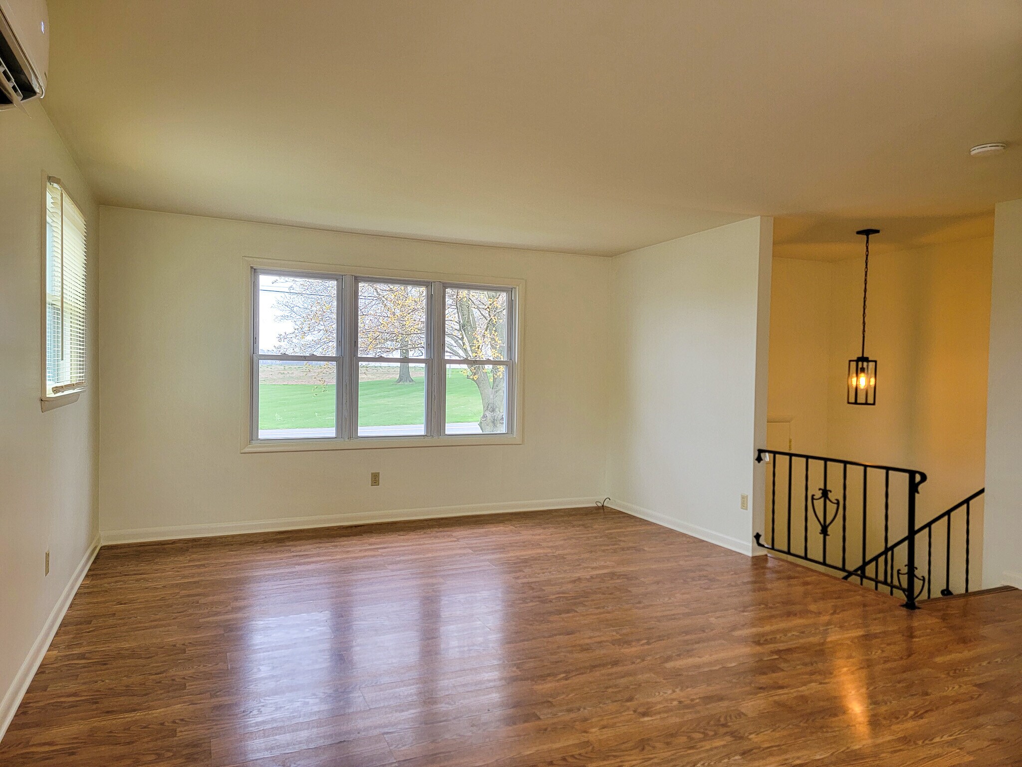 Building Photo - 1306 Breneman Rd