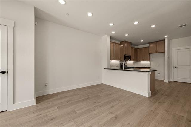 Building Photo - 2550 Brunswick Wy