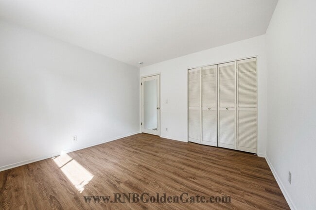 Building Photo - Gorgeous home with spacious yard in Kentfield for rent!