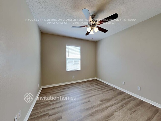 Building Photo - 985 Riviera Point Dr