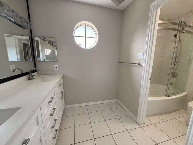 Building Photo - 2220 Bering Dr