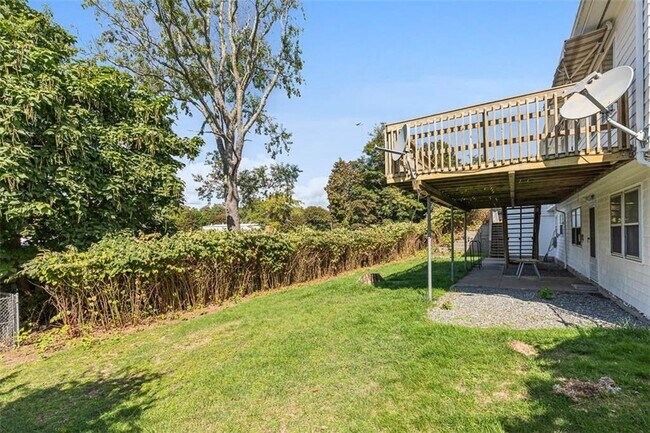 Building Photo - 3421 Pawtucket Ave