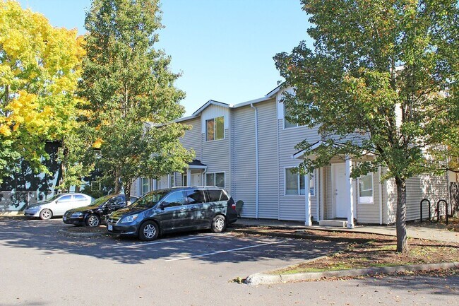 Building Photo - 1971 SE 122nd Ave