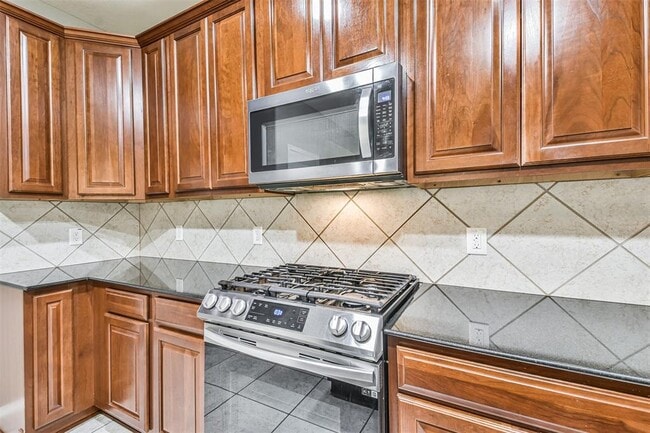 Building Photo - 2 Tidwillow Pl