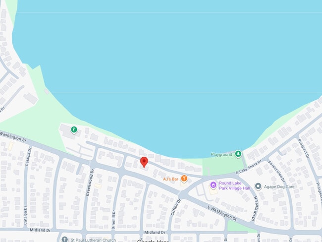 Building Photo - 29 E Lake Shore Dr