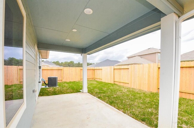 Building Photo - 21622 Calico Bush Trail