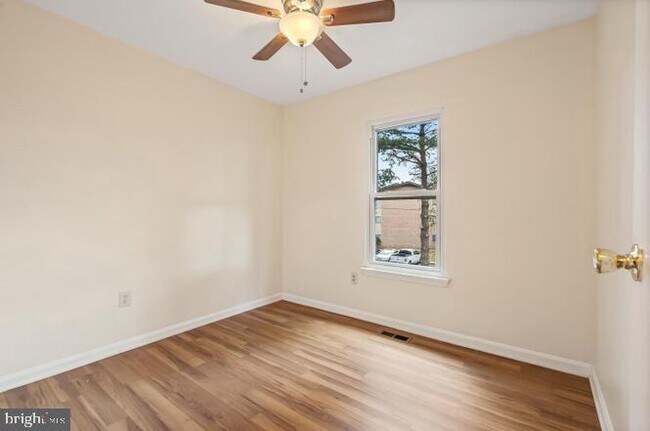 Building Photo - 3314 Major Denton Dr