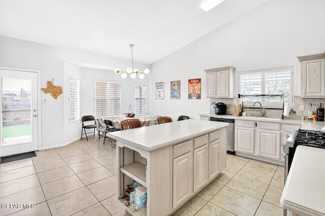 Building Photo - 12225 Sitting Bull Dr
