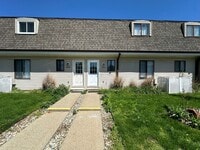 Building Photo - ***REDUCED PRICE***2 Bedroom Townhome in Western Schools