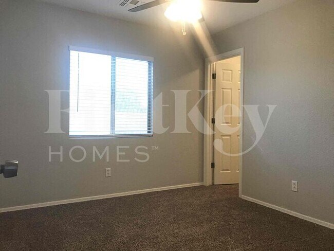Building Photo - 8334 W Hughes Dr