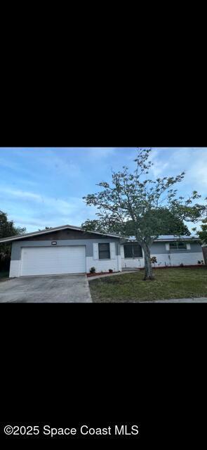 Primary Photo - 225 Mindy Ave