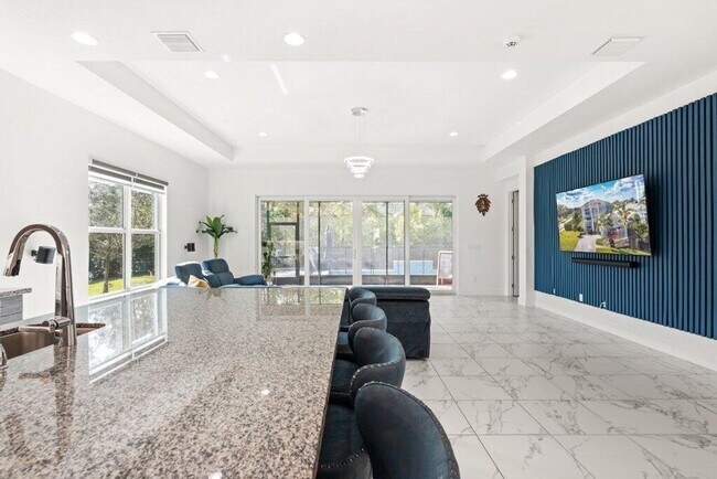 Building Photo - 13185 Mount Columbia Terrace