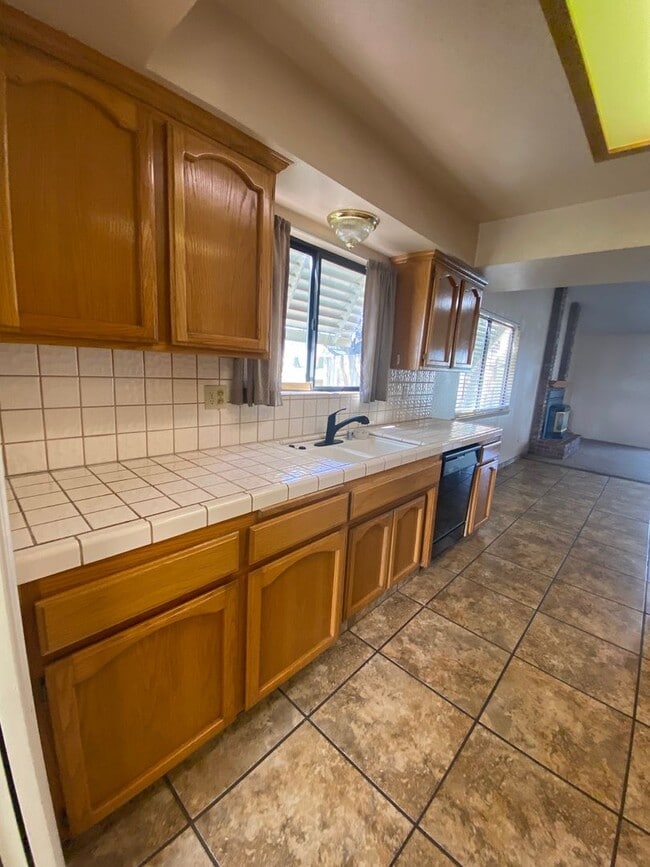 Building Photo - Get ready for Summer in this 3 BD 2 BA SW home with a Pool on a corner lot