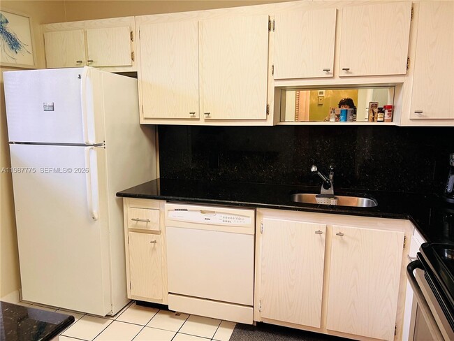 Building Photo - 4387 Trevi Ct