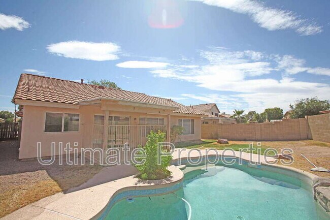 Building Photo - 7816 W Ocotillo Rd