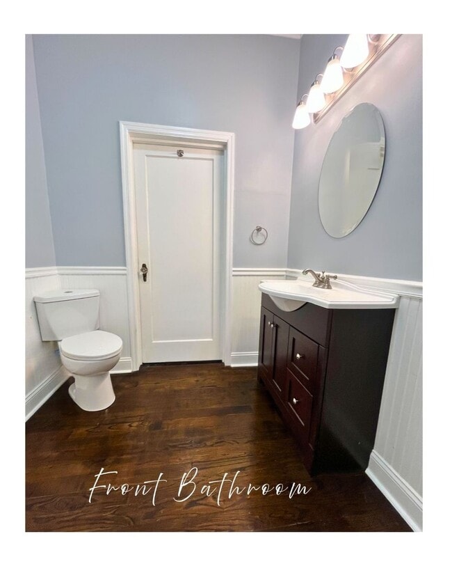 Building Photo - 208 Bartlett St